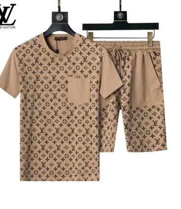 Louis Vuitton tracksuits for Louis Vuitton short tracksuits for men #A51968