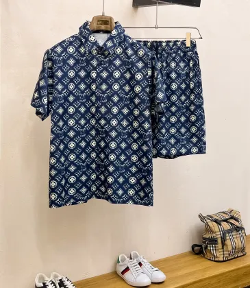 Louis Vuitton tracksuits for Louis Vuitton short tracksuits for men #A52211