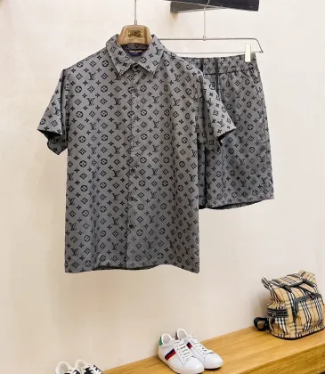Louis Vuitton tracksuits for Louis Vuitton short tracksuits for men #A52226