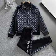 Louis Vuitton tracksuits for Men long tracksuits #A30833