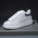 9Alexander McQueen Shoes for Unisex McQueen Sneakers #9121275