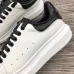 18Alexander McQueen Shoes for Women's McQueen Sneakers #979858