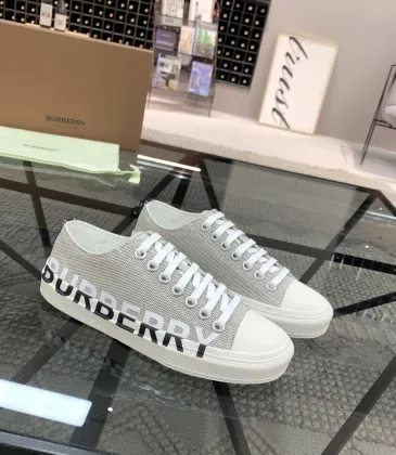 Burberry Shoes for Men's Sneakers #999902636