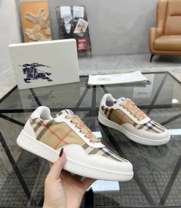 Burberry Shoes for Men's Sneakers #A52128