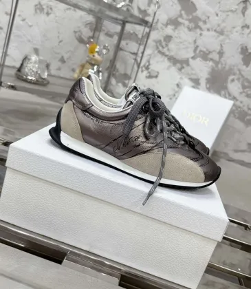 Dior Shoes for Women's Sneakers #A48512