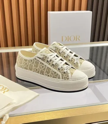 Dior Shoes for Women's Sneakers #A49497