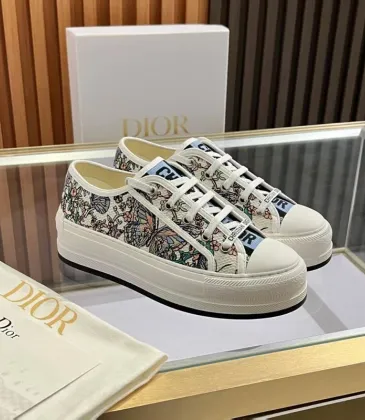 Dior Shoes for Women's Sneakers #A49498