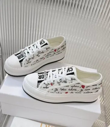 Dior Shoes for Women's Sneakers #A49500