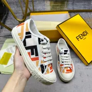 Fendi shoes for Men's and women Fendi Sneakers #A36031