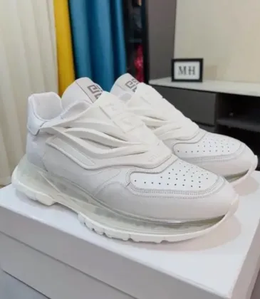 Givenchy Men's White Sneakers #A50300