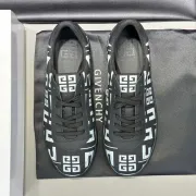 Givenchy Shoes for Men's Givenchy Sneakers #A35574