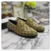 9Gucci Shoes for Gucci Unisex Shoes #99900504