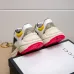 6Gucci Shoes for Gucci Unisex Shoes #99903479