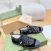 7Gucci Shoes for Gucci Unisex Shoes #A35155