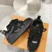 9Louis Vuitton Shoes for Louis Vuitton Unisex Shoes #999927142