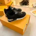 4Louis Vuitton Shoes for Louis Vuitton Unisex Shoes #A30780