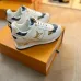 4Louis Vuitton Shoes for Louis Vuitton Unisex Shoes #A30786