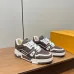 7Louis Vuitton Shoes for Louis Vuitton Unisex Shoes #A37792