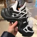9Louis Vuitton Unisex Shoes  hot sale Sneakers #9116005