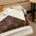 7Louis Vuitton Shoes for Men's Louis Vuitton Sneakers #999909878