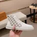 4Louis Vuitton Shoes for Men's Louis Vuitton Sneakers #999915937