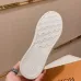 9Louis Vuitton Shoes for Men's Louis Vuitton Sneakers #999915937