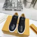 7Louis Vuitton Shoes for Men's Louis Vuitton Sneakers #999927412