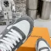 4Louis Vuitton Shoes for Men's Louis Vuitton Sneakers #A26919