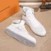 9Louis Vuitton Shoes for Men's Louis Vuitton Sneakers #A28872