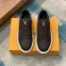7Louis Vuitton Shoes for Men's Louis Vuitton Sneakers #A29959