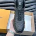 5Louis Vuitton Shoes for Men's Louis Vuitton Sneakers #A30760