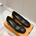 20Louis Vuitton Shoes for Women's Louis Vuitton Pumps #A49570