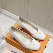 Louis Vuitton Shoes for Women's Louis Vuitton Pumps #A49570