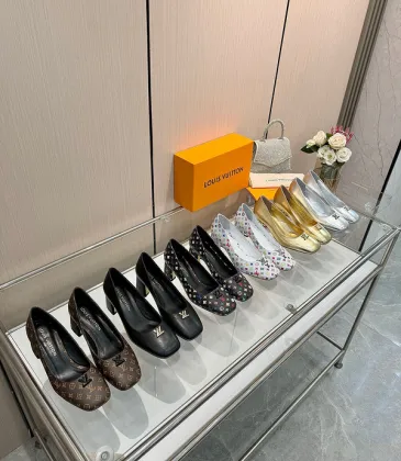 Louis Vuitton Shoes for Women's Louis Vuitton Pumps #A49586