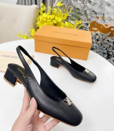 Louis Vuitton Shoes for Women's Louis Vuitton Sandals 3.5CM #A52077