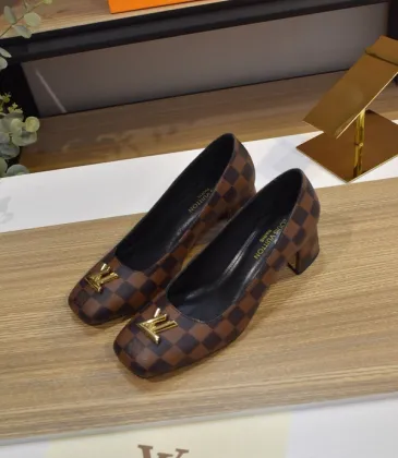 Louis Vuitton Shoes for Women's Louis Vuitton Sandals #A50533