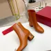 4Valentino Shoes for VALENTINO boots for women #999929480